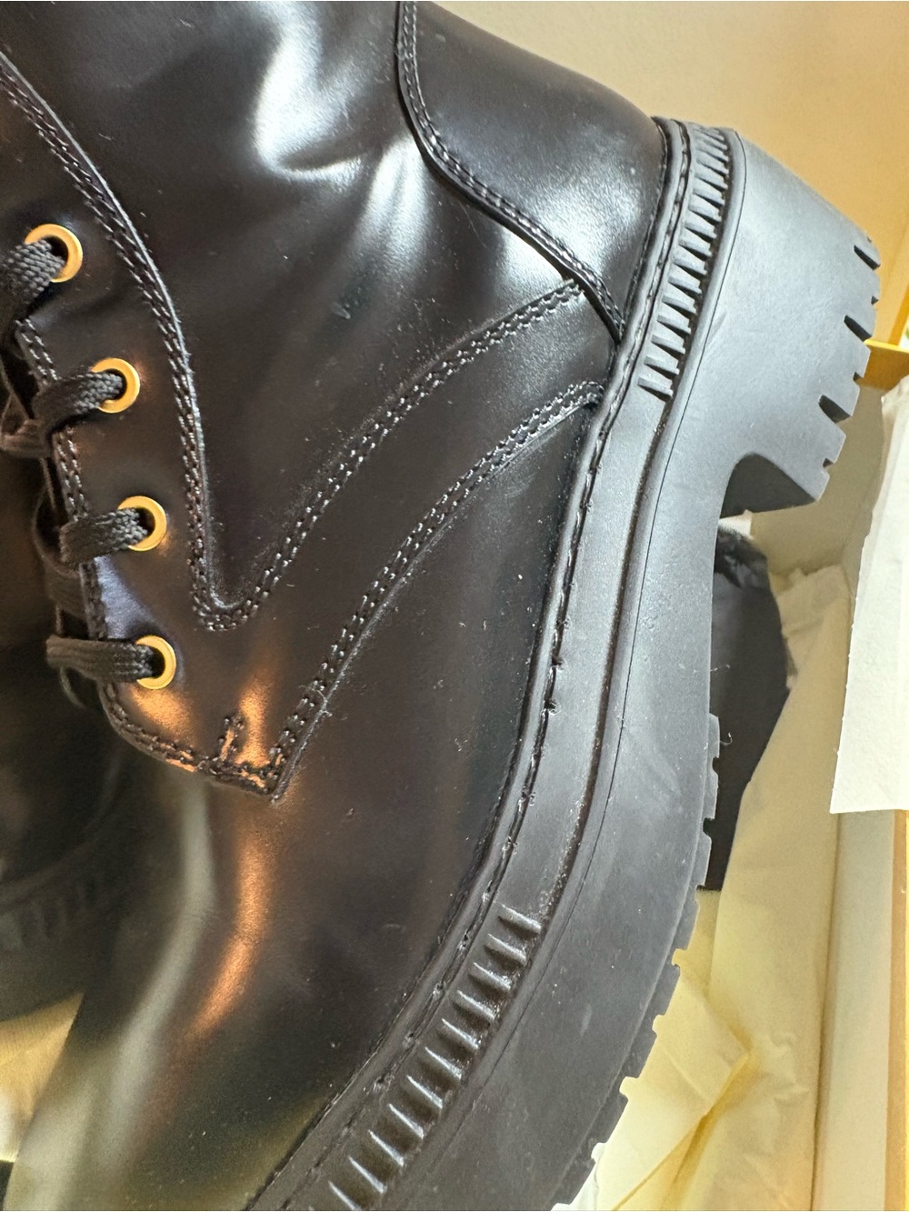 Fendi boots - Picture 13 of 15